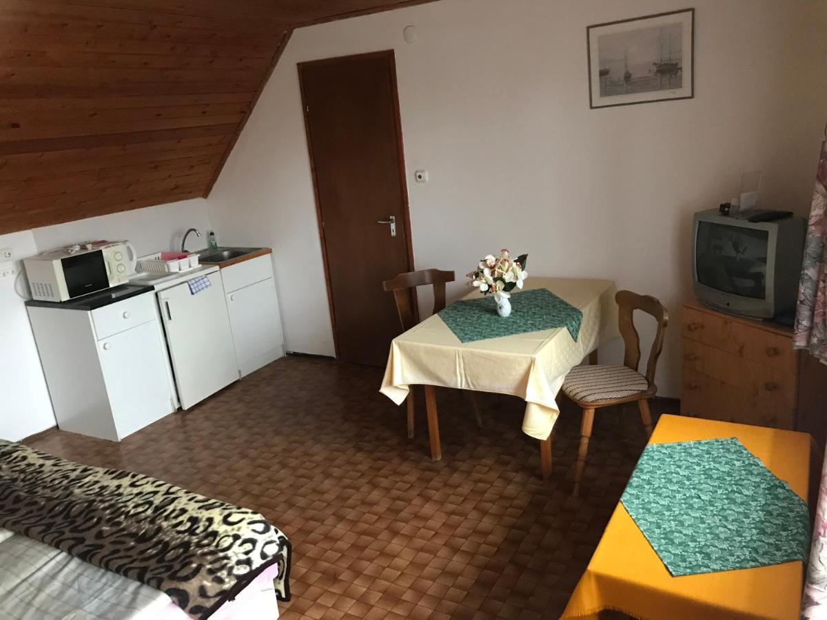 Hévíz Apartman Berki Margit מראה חיצוני תמונה